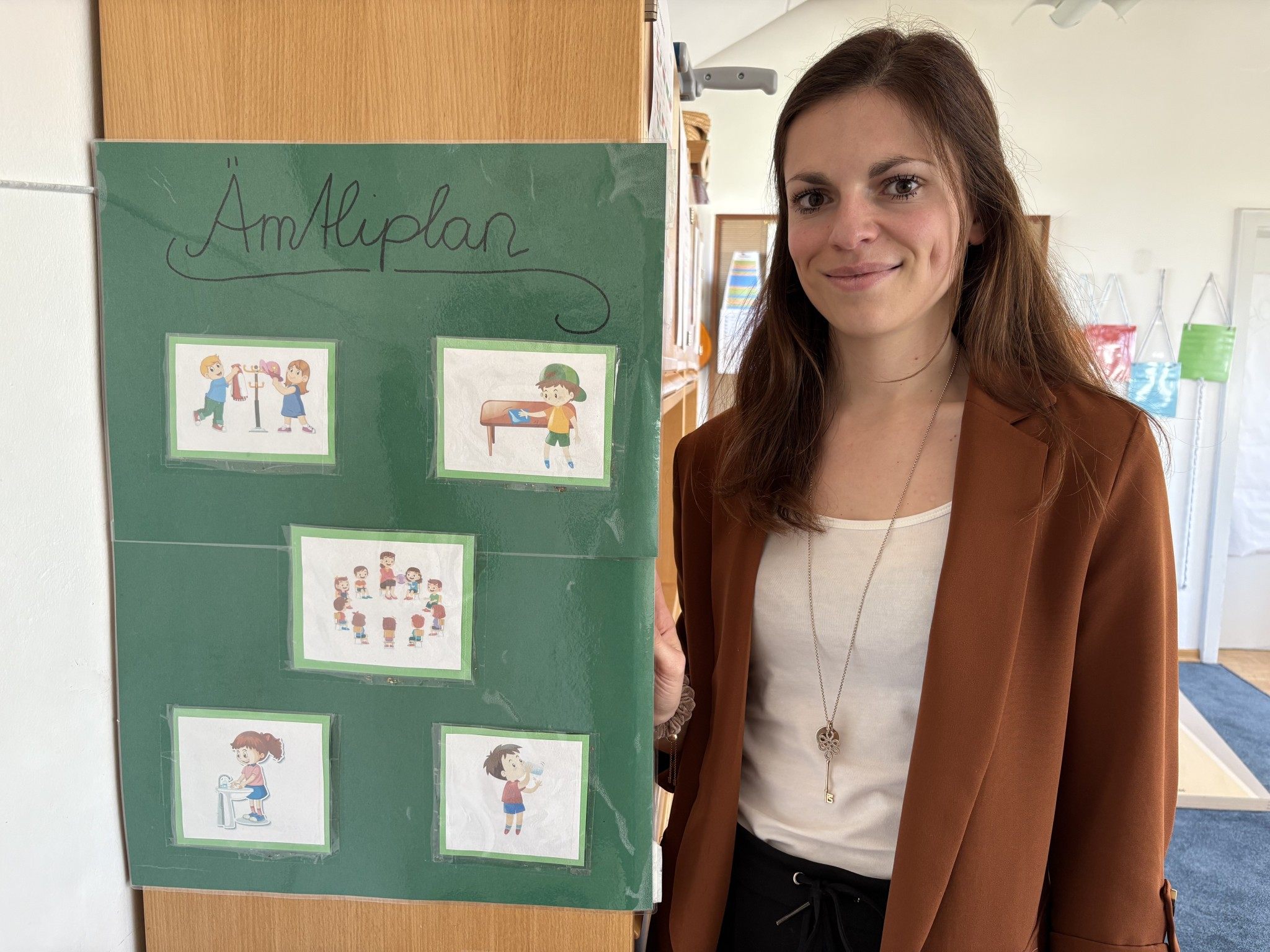 Förderung beginnt am besten so früh wie möglich: In vielen Kindergärten findet Sprachförderung auch visuell statt, so wie im Kindergarten Rheinbergerstraße in Feldkirch.