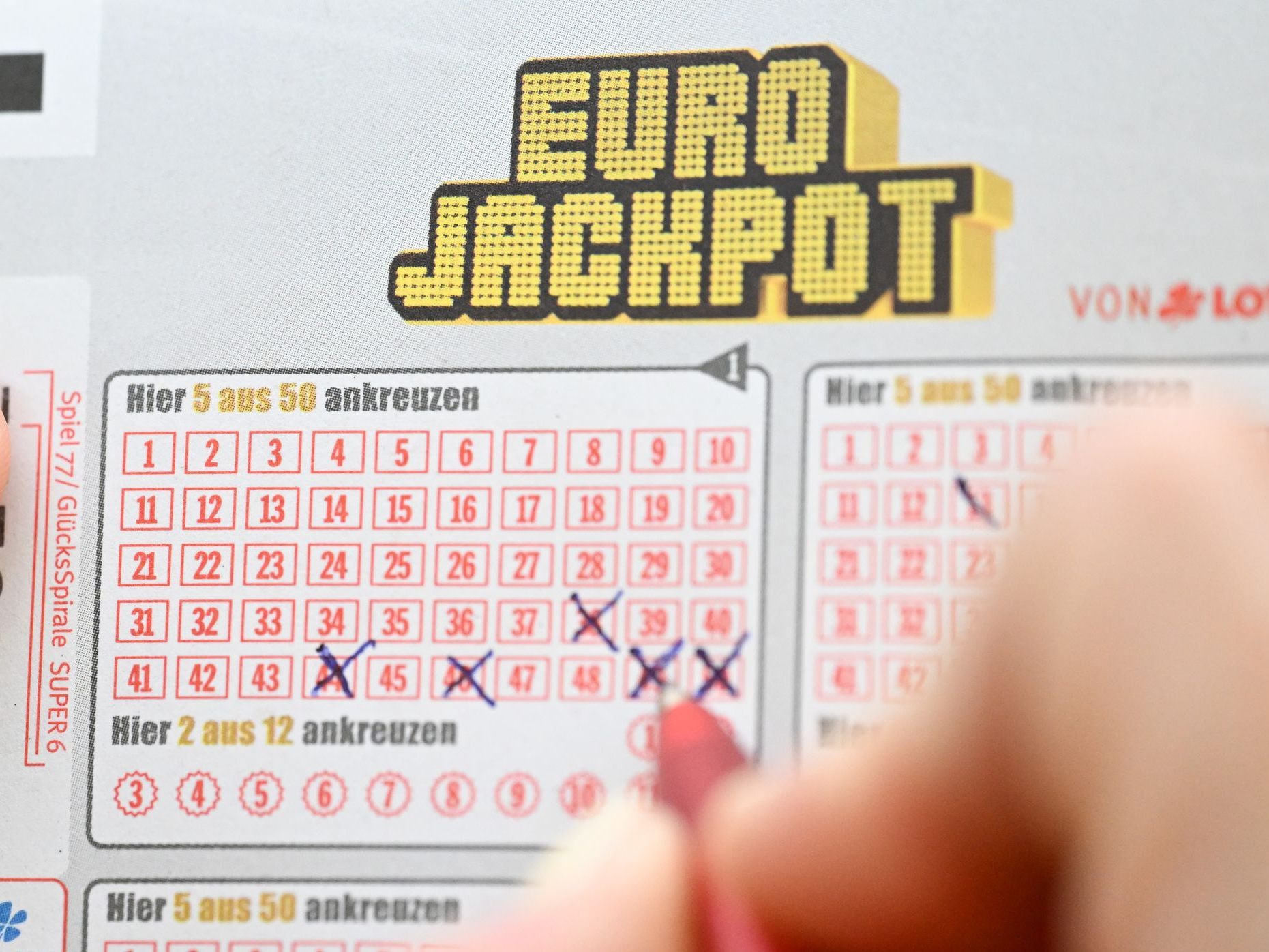 Mann gewinnt nach seinem Tod 700.000 Euro.