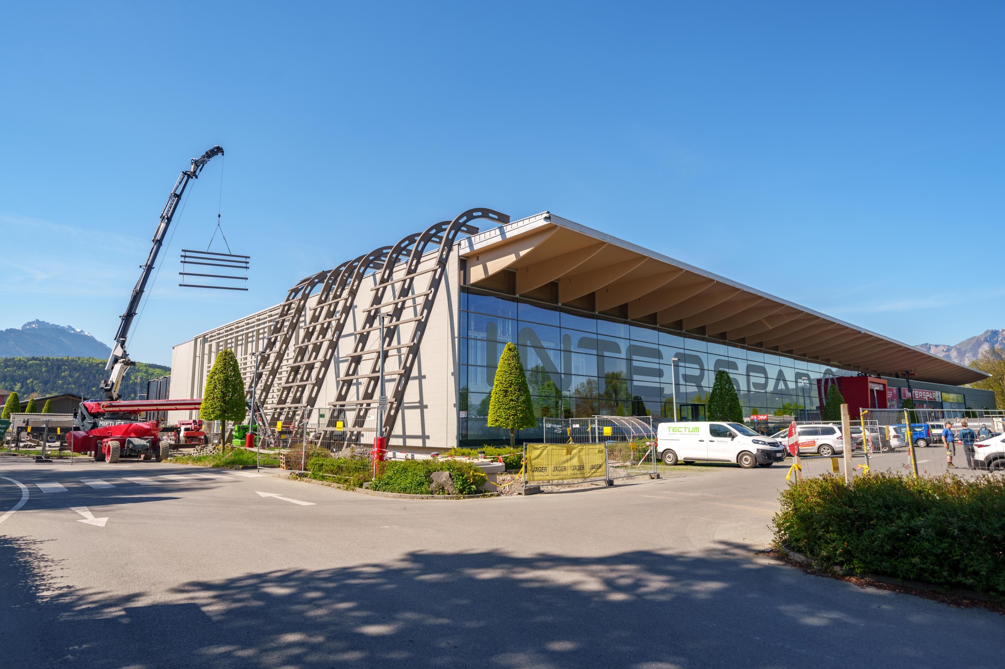 Im Spätherbst soll der modernisierte Interspar eröffnet werden. 