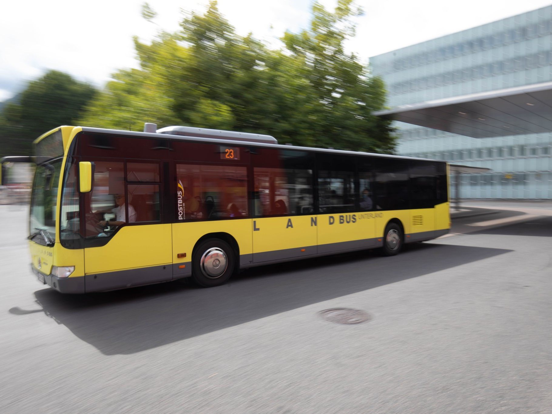 Noch bis 30. April können Fahrgäste abstimmen. (Symbolbild)