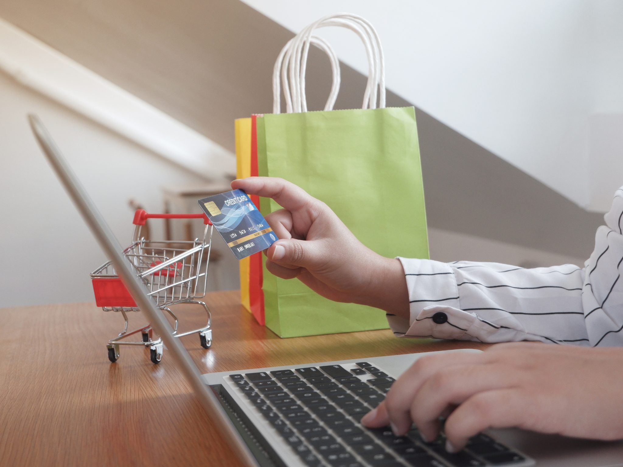 Schutz vor der Schuldenfalle im Online-Handel geplant