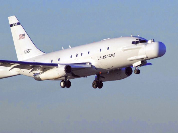 Die NT-43A ist eine modifizierte T-43-Trainer, die ursprünglich auf der Boeing 737-200 basiert und mit einer Suite von Bord-Sensoren ausgestattet wurde.