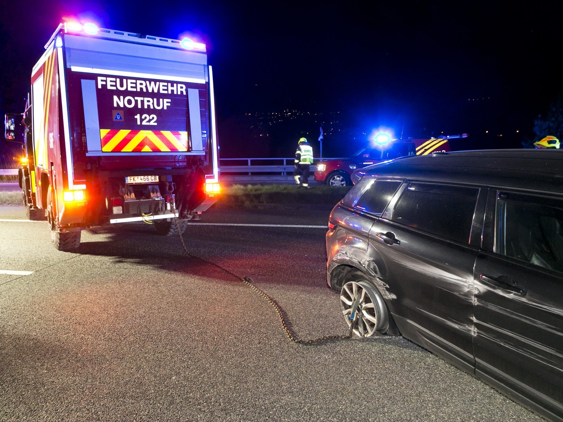 Auf der A14 bei Rankweil ist am Freitagabend ein 23-Jähriger bei einem Unfall verletzt worden.