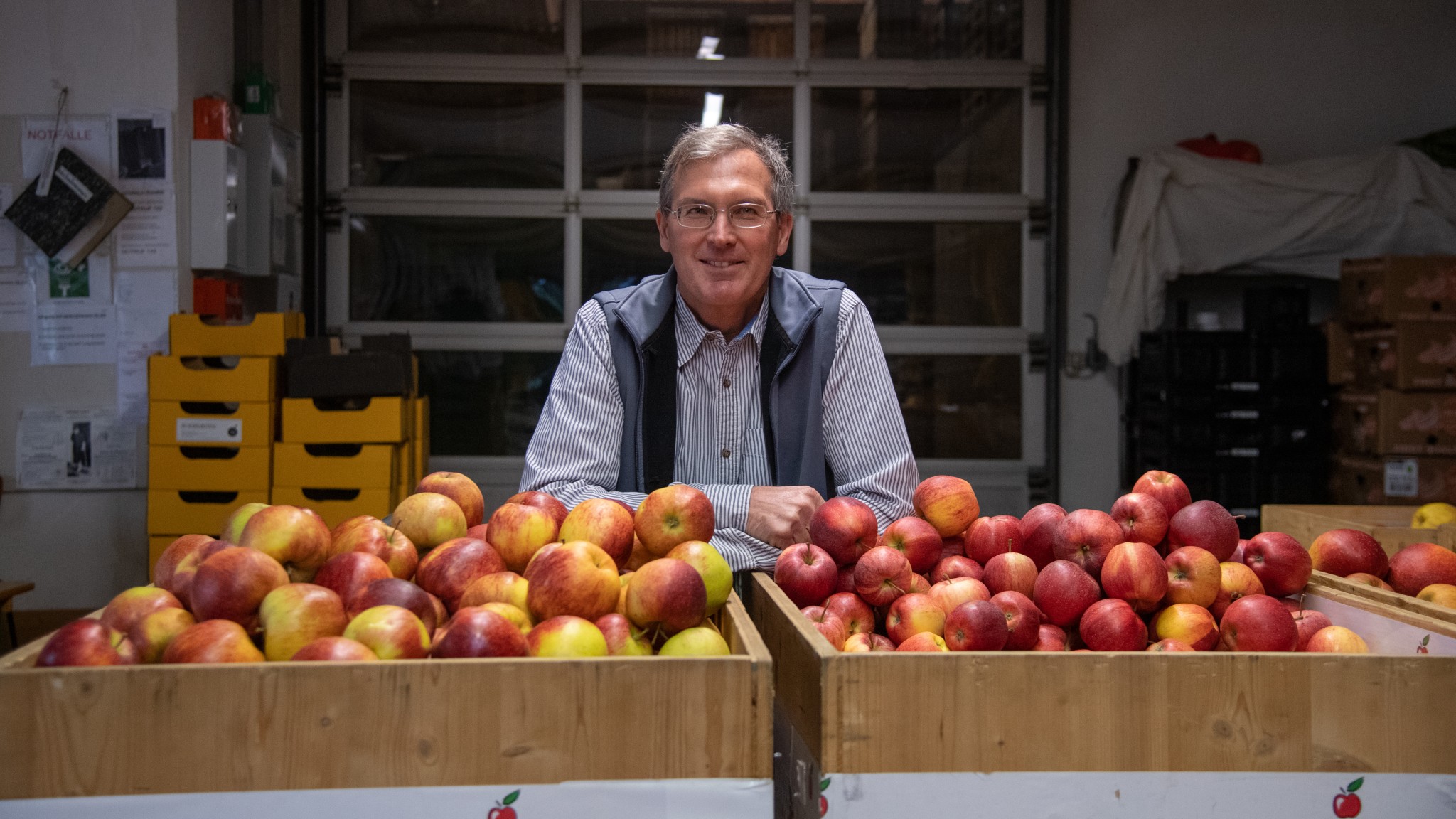 Jens Blum betreibt den Wiesenhof in Höchst, wo er allerlei Obstsorten anbaut.