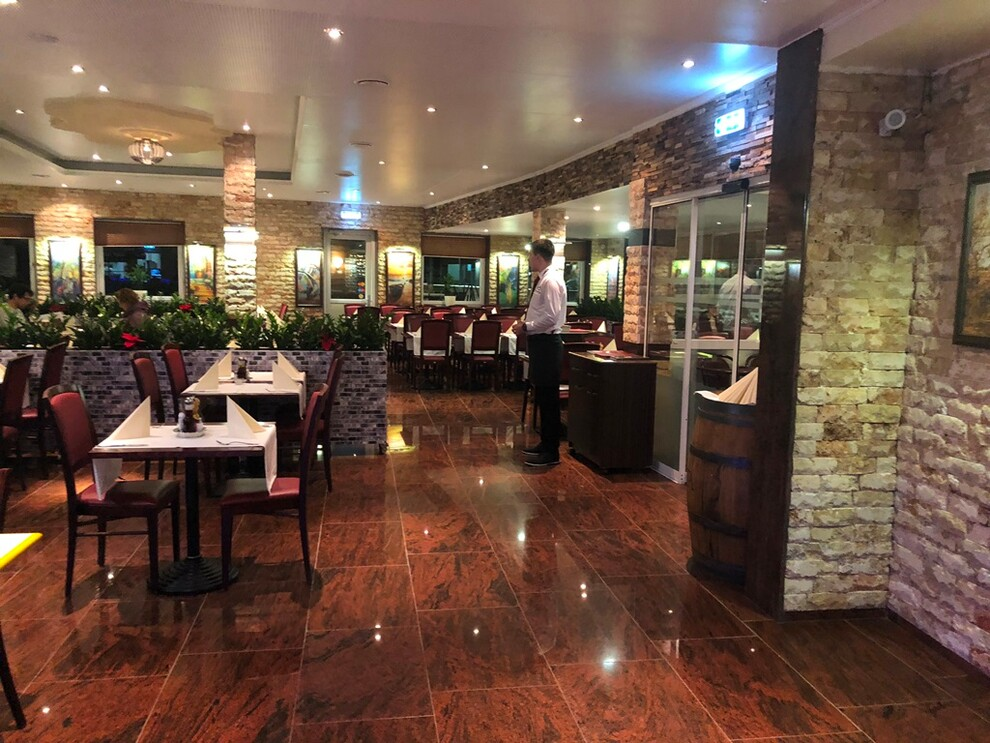 ristorante-la-taverna-viii_pizzeria-la-taverna-viii_2025-09-30_85d00bbd-c4a4-4be0-b3ee-664fbb7bfdb5.986bcf68.png