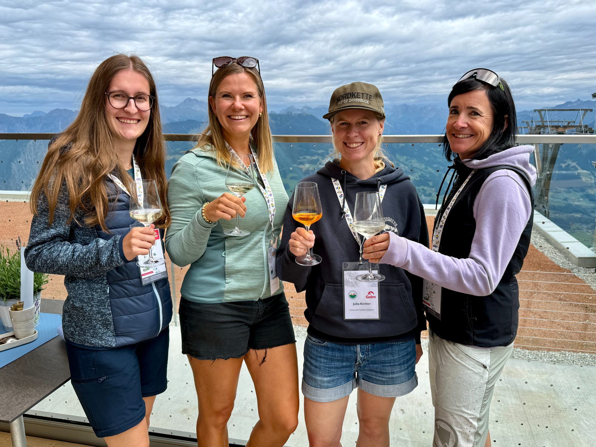 Katharina Nagiller, Viviane Seils, Julia Richter und Kathrin Probst