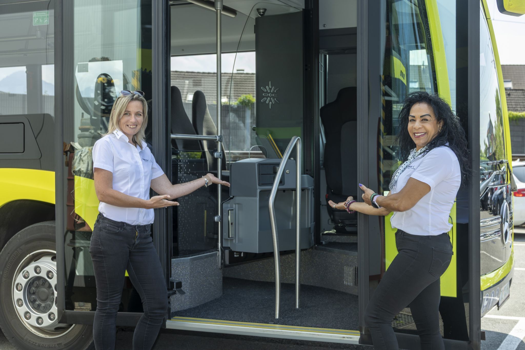 Warum Öffi-Busfahren für Frauen immer attraktiver wird