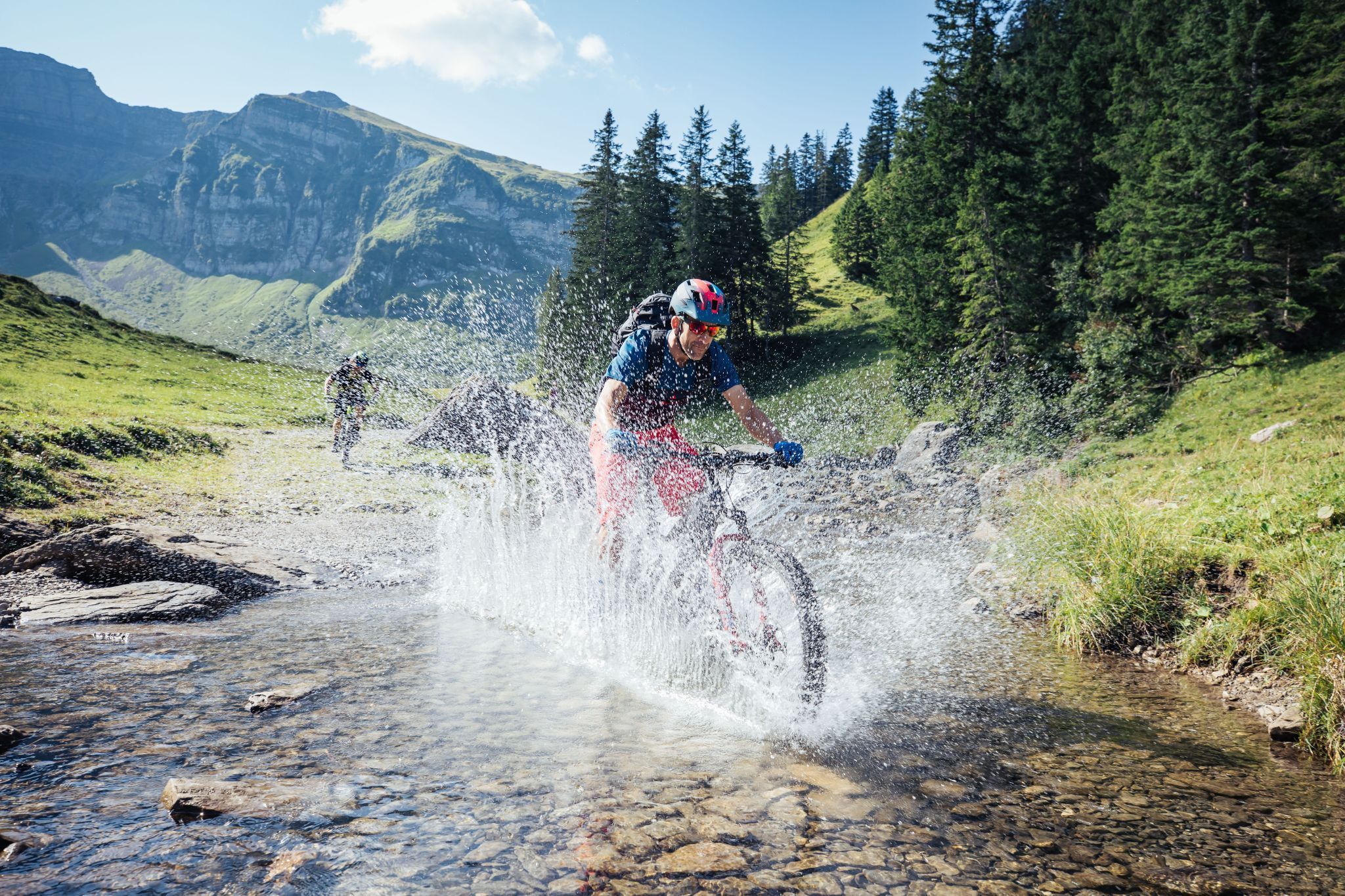 Radfahren in Vorarlberg im Sommer: Tipps und Touren für heiße Tage